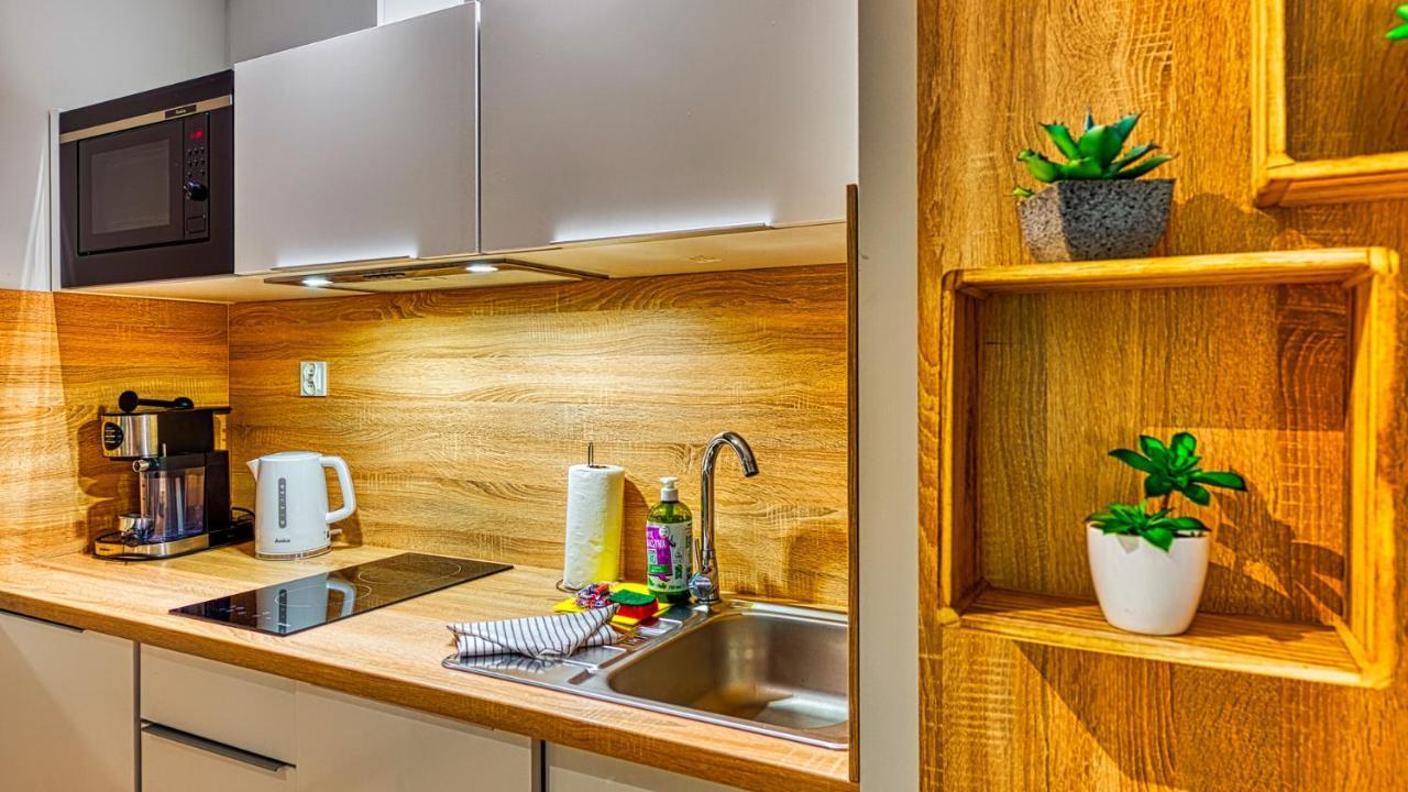 Gorna By Royal Aparts Apartment *